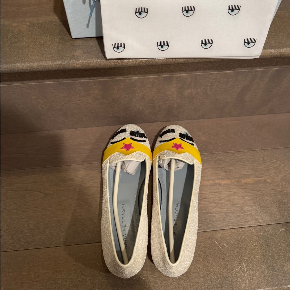 Chiara Ferragni Flirting Leather Flats